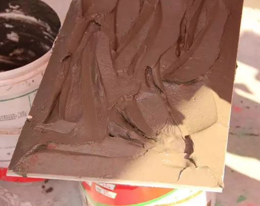 为什么说瓷砖胶企业比水泥砂浆企业更受欢迎？