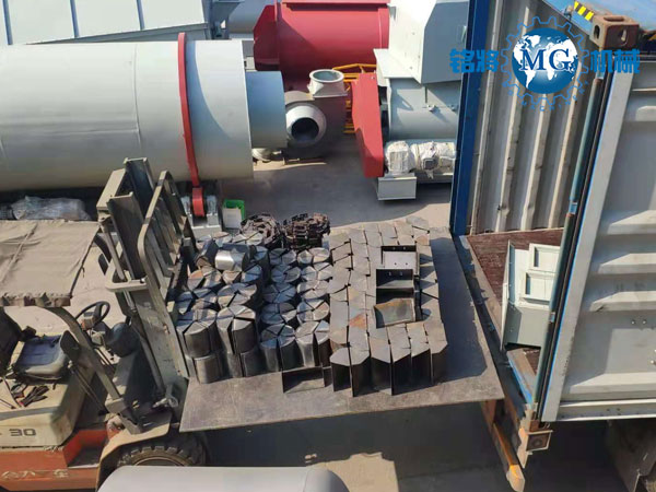 秘鲁干粉砂浆生产线装车现场图 秘鲁干粉砂浆生产线装车现场图