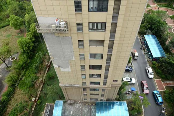 外墙真石漆附着力差导致脱落是哪里出了问题？